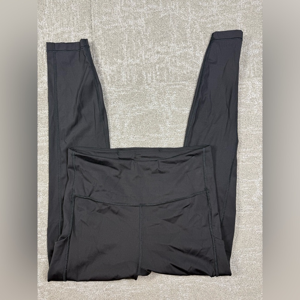 Athleta Ultimate Stash Pocket 7/8 tight Black Work Out Womens Size Small